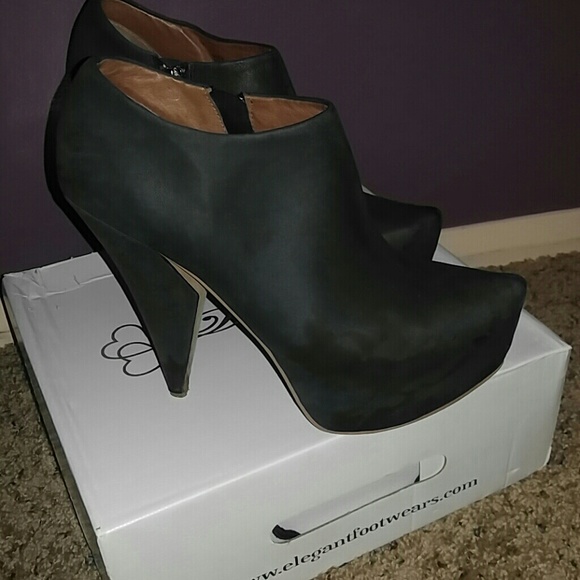 Matiko Shoes - Matiko Booties